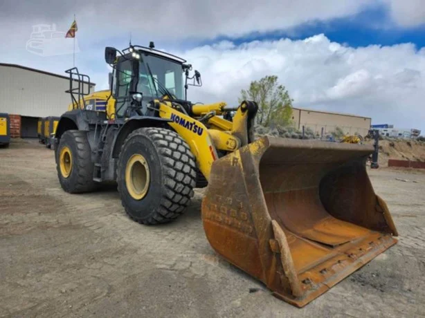 2022 KOMATSU WA475-10